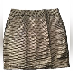NWT max studio Gold Women's pencil skirt size 8